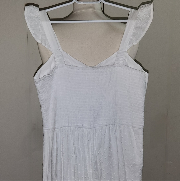 japna white eyelet ruffle sleeve jumpsuit - size large - Picture 4 of 9